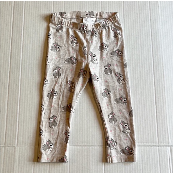 H&M bunny & hearts print leggings 9-12 months - Picture 3 of 6